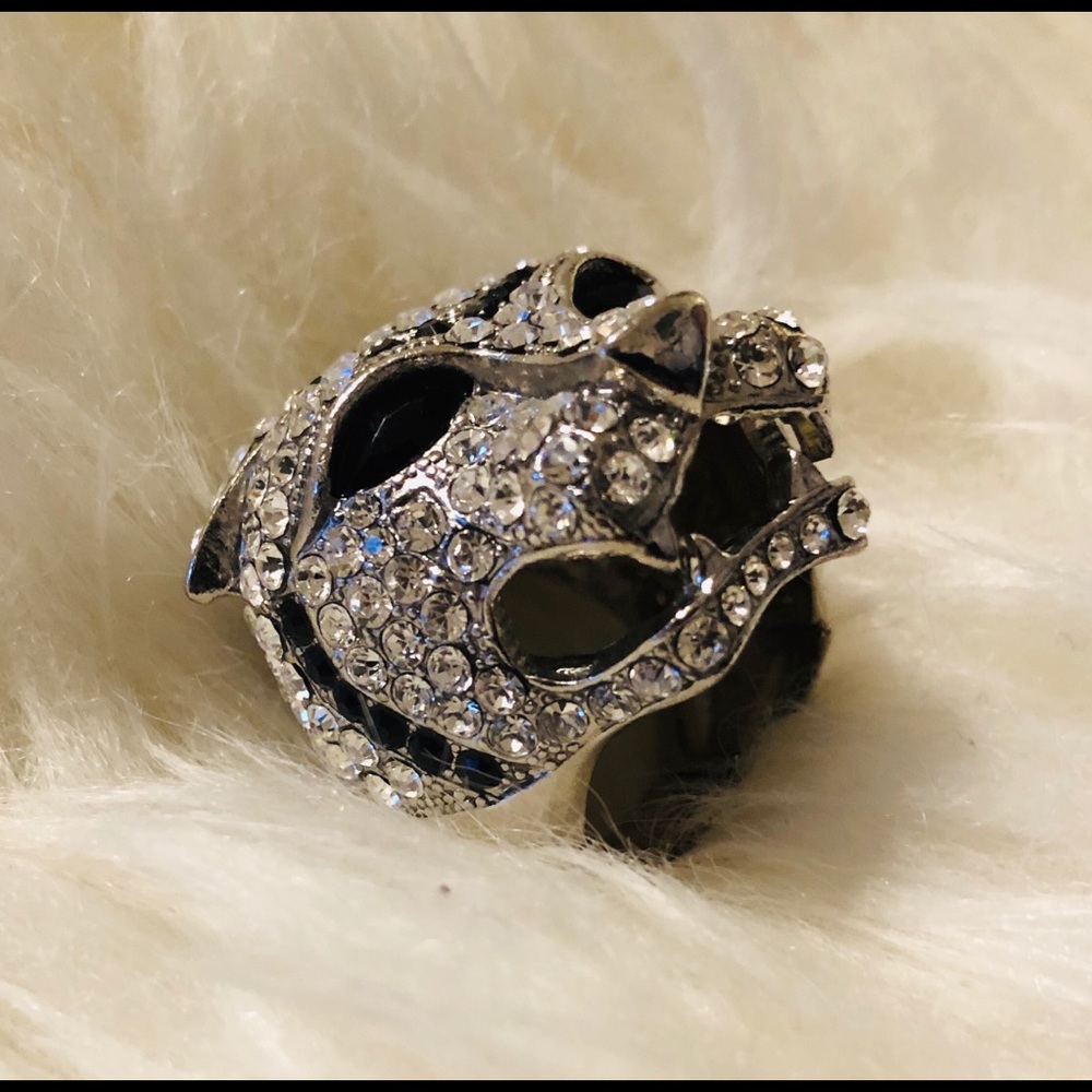 Leopard ring